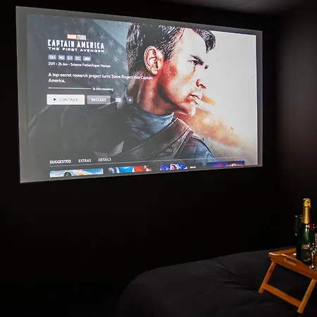 Holiday home Cinema Prive-compiegne - Sitivia Margny-les-Compiegne